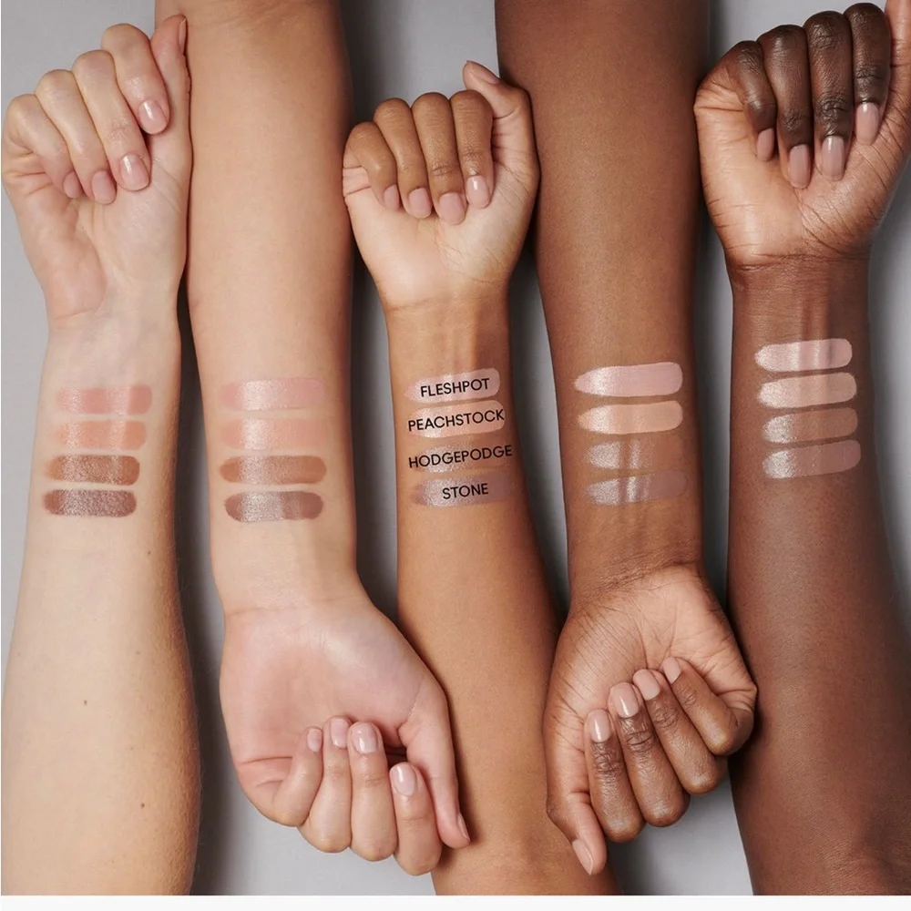 NEW MAC ximal Sleek Satin Lip stick - Fleshpot